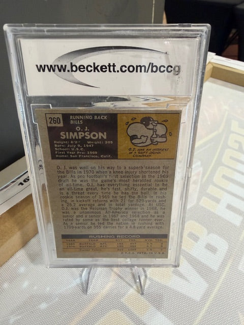 Topps 1971 O.J Simpson #260 Buffalo Bill BCCG 9 Graded Football Card
